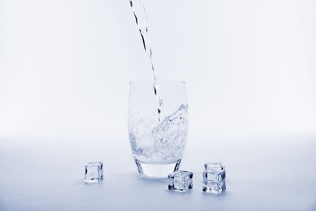 Water, ice cubes, drink