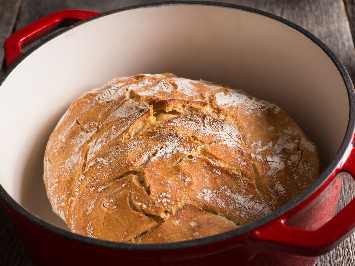 Best Dutch Oven For SourDough Bread