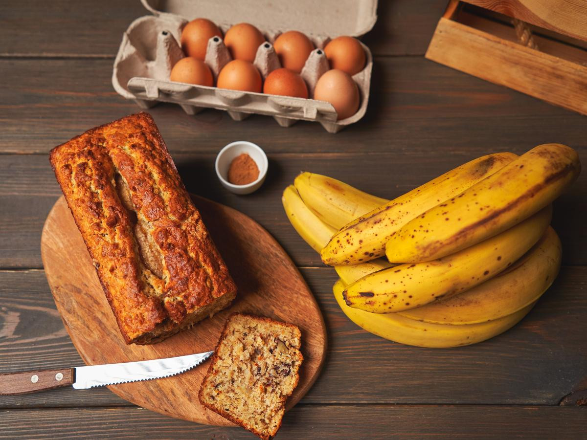 Banana Bread, Eggs, bananas