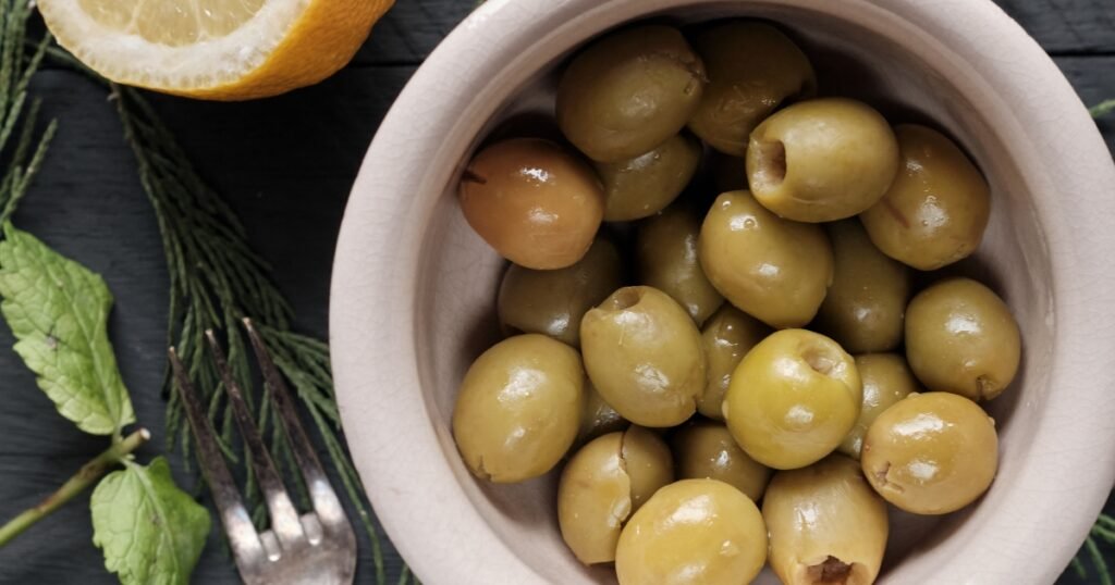 what do olives taste like