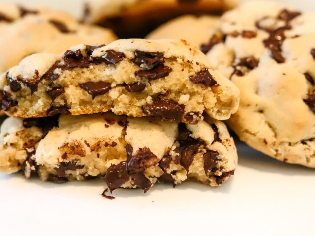 Chocolate Chip Cheesecake Cookie