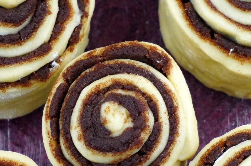 Sourdough Cinnamon Rolls