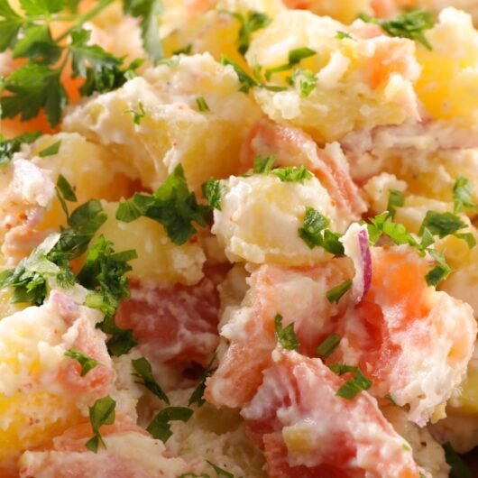 Old-Fashioned Potato Salad