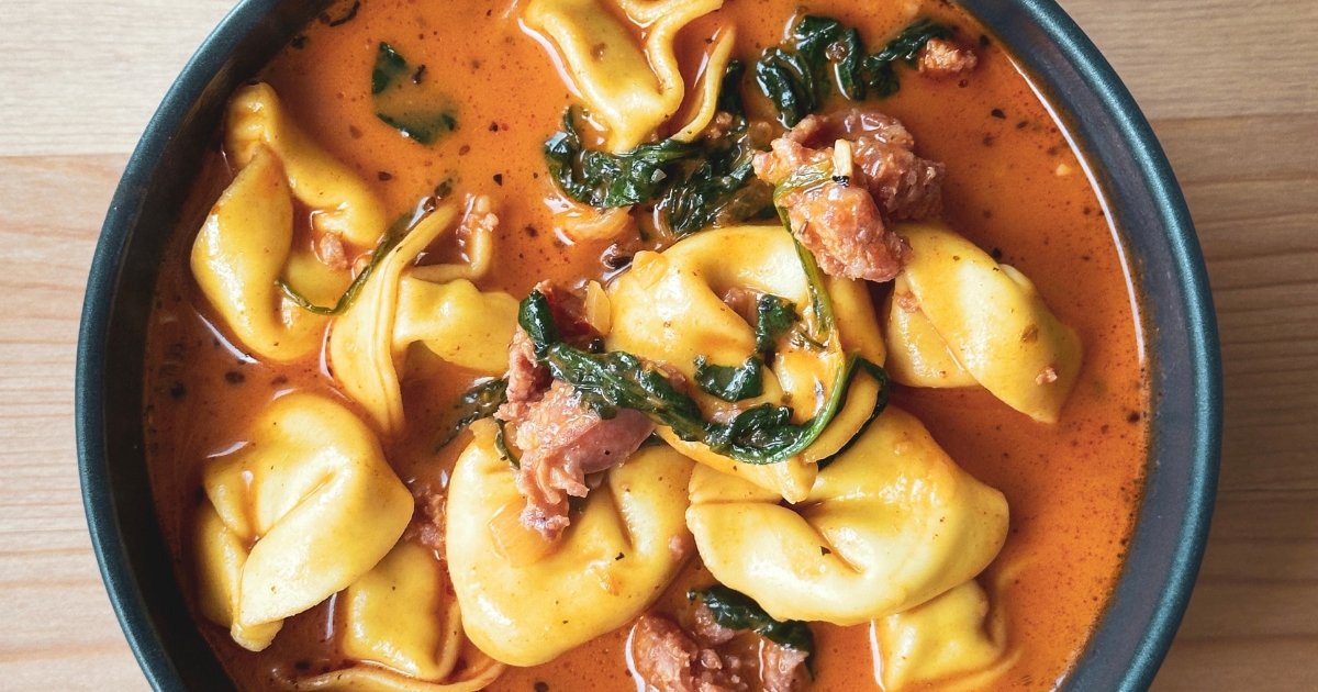 Sausage Tortellini Soup